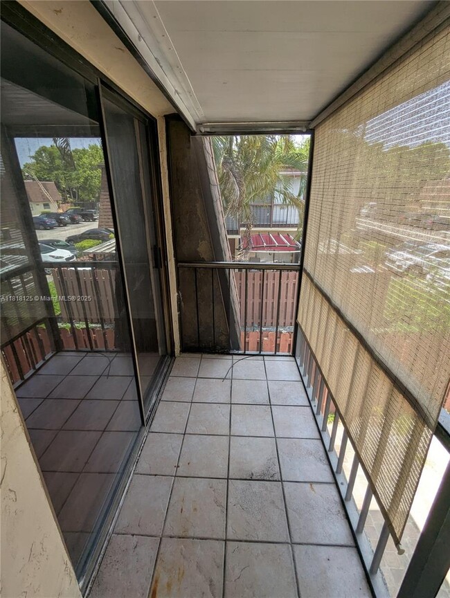 Building Photo - 5825 Swordfish Ct