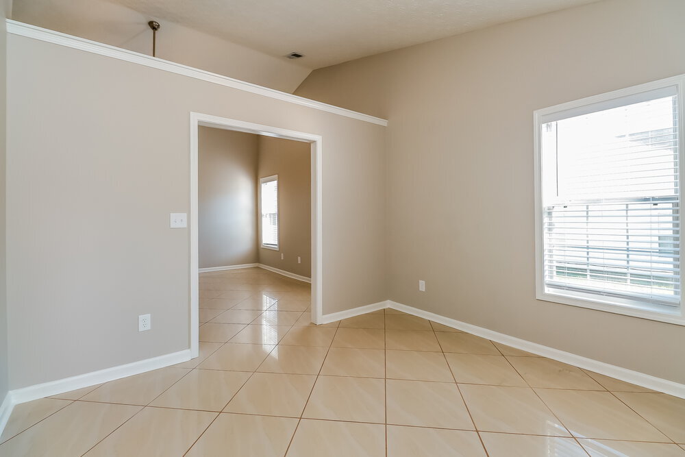 Building Photo - 30 Avonlea Dr