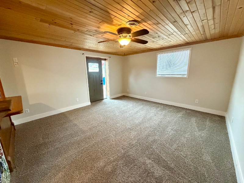 Building Photo - 401 3rd St