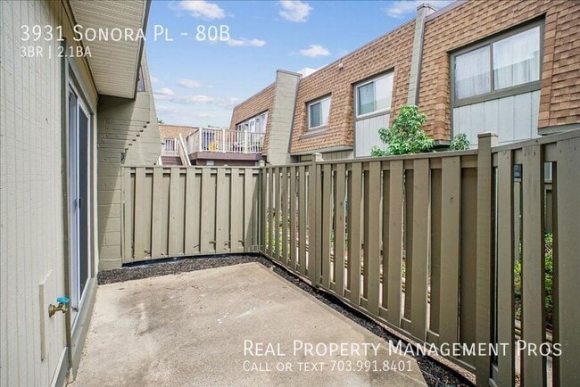 Building Photo - 3931 Sonora Pl
