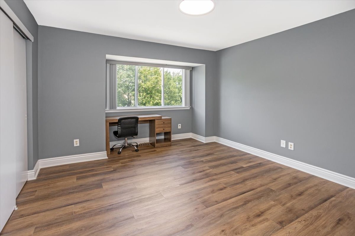 Building Photo - 56 Woods Edge Dr