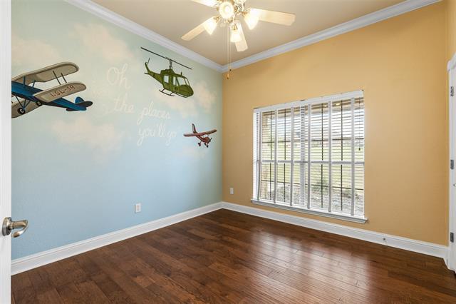 Building Photo - 389 Scenic View Dr