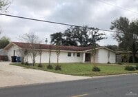 Building Photo - 22 Jackson Ave W