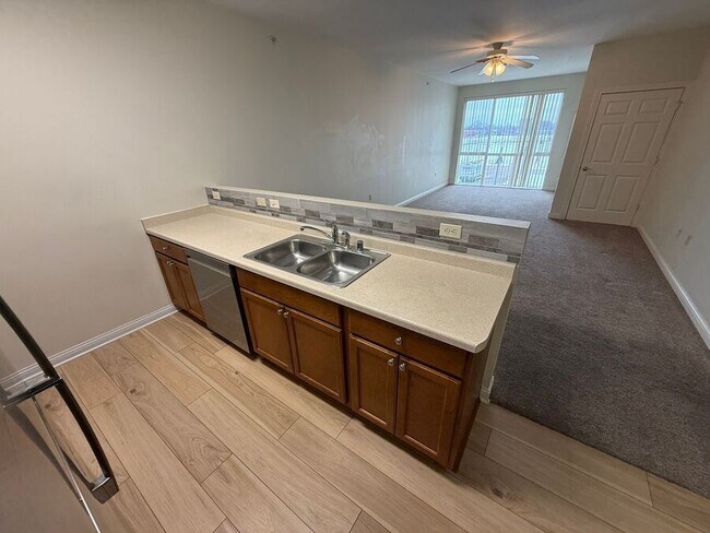 Building Photo - 1923 63rd St