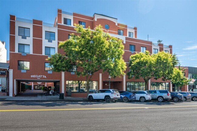 Building Photo - 123 Mamaroneck Ave