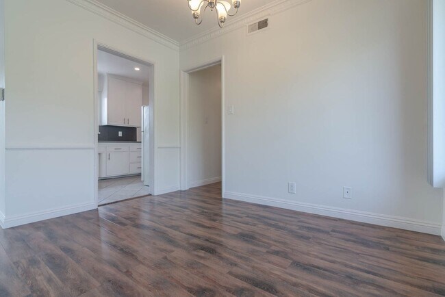 Interior Photo - sta1060