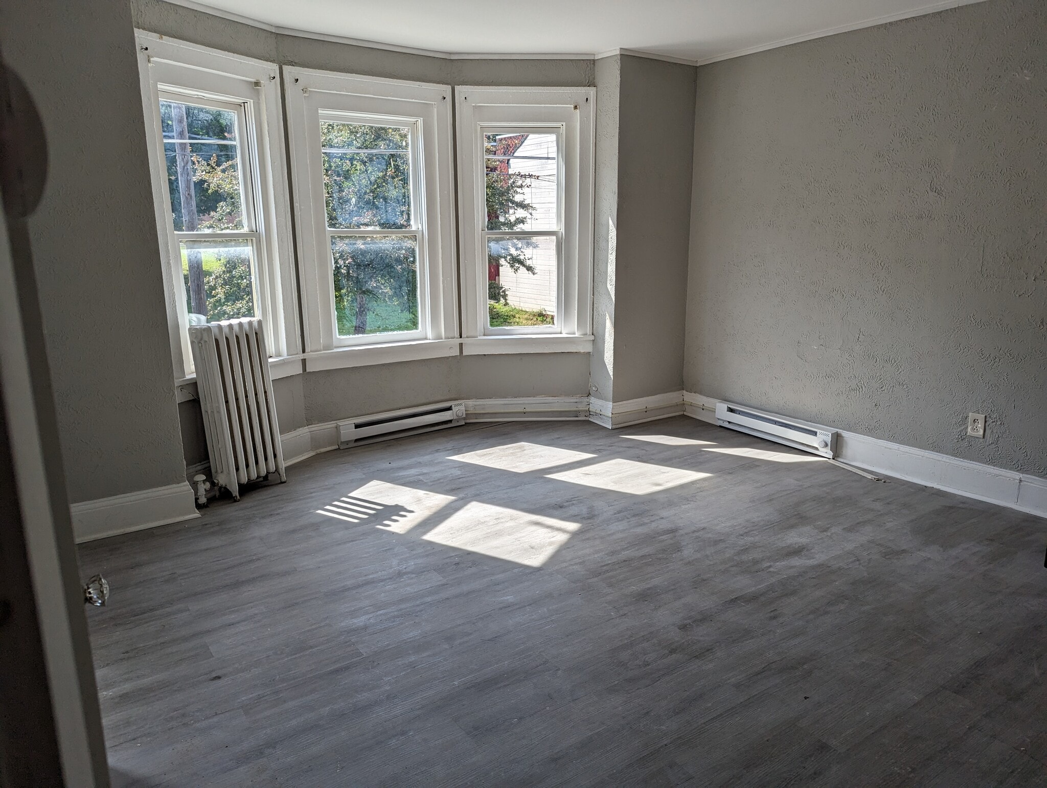 Building Photo - 66 Broad St