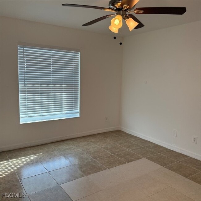 Building Photo - 2172 Simon Ct