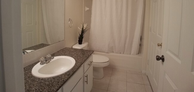 Building Photo - Beautiful 2/2 condo for rent next to Waterford Lakes Town Center and UCF