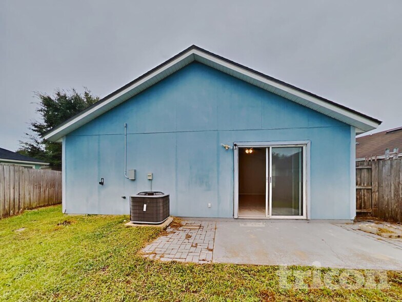 Building Photo - 7650 Ginder Ct