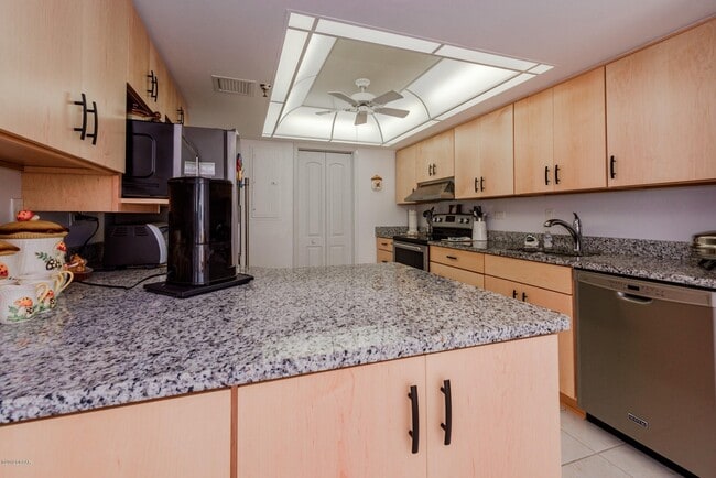 Building Photo - 1239 Ocean Shore Blvd