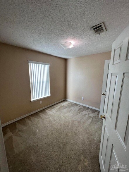 Building Photo - 1029 Antigua Cir