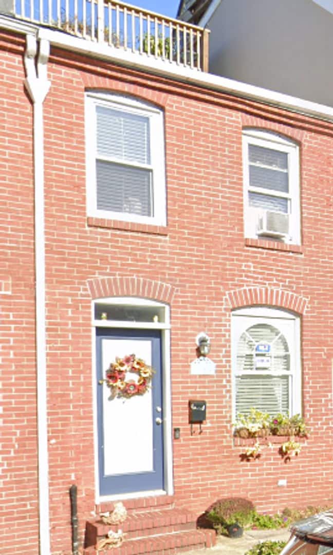 Building Photo - 2 Bedroom 2 Bath with Rooftop Deck!