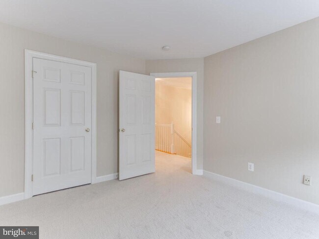 Building Photo - 43802 Bent Creek Terrace