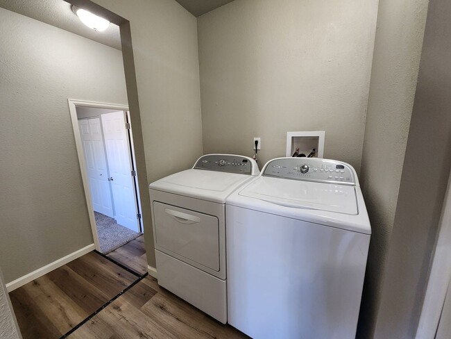 Building Photo - Duplex Located near Fort Carson!!
