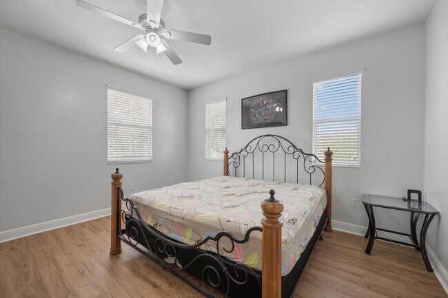 Building Photo - 2352 Bellarosa Circle