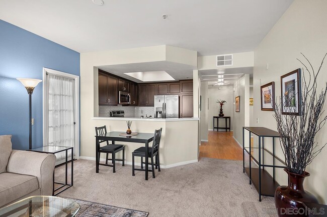Building Photo - 5865 Friars Rd