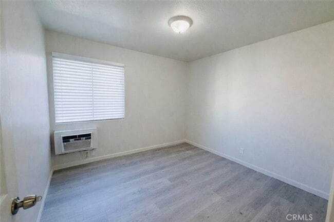 Building Photo - 15247 Acre St