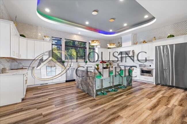 Building Photo - Breathtaking Luxury Custom Rental in Guard Gated Serrano Golf Community!!