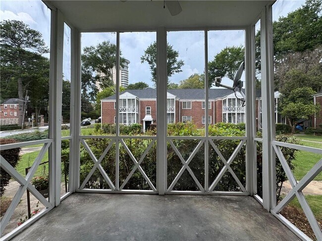 Primary Photo - 72 Delmont Dr NE