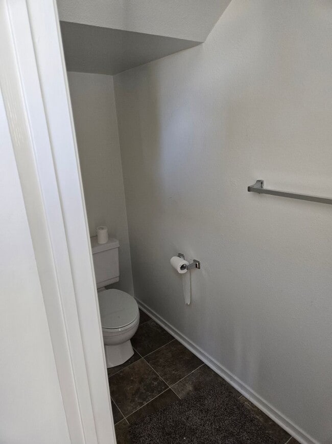 Building Photo - Pismo Beach home in great neighborhood