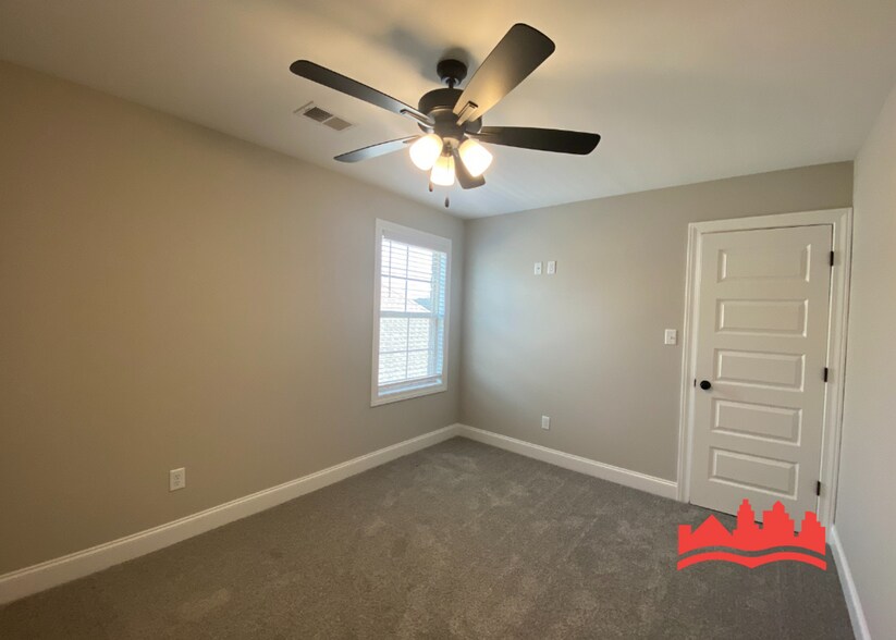 Building Photo - 9701 Jackson Run Ln