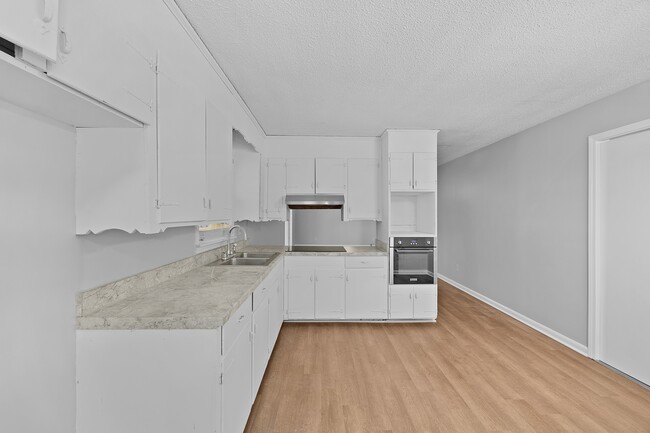 Building Photo - 69 Ridgeview Dr