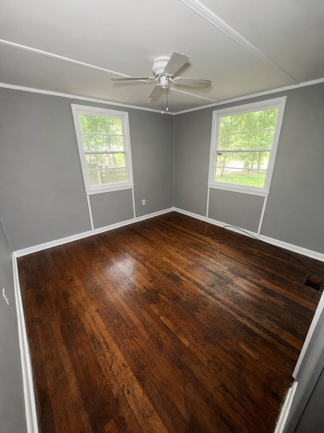 Building Photo - 4673 Churchill Dr