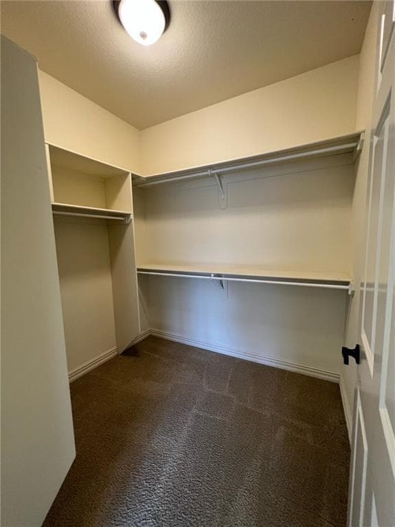 Building Photo - 1004 NE Carnahan Ct