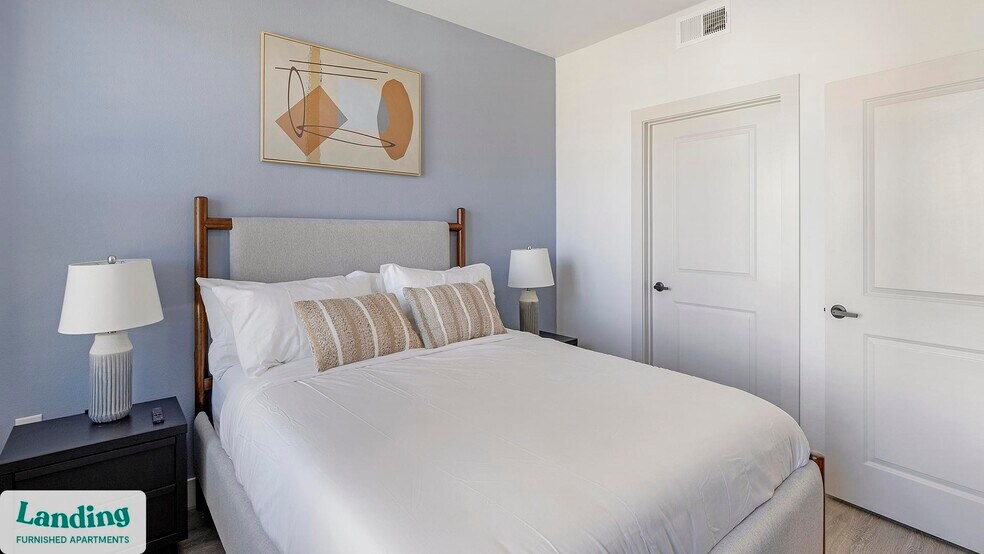 Building Photo - 3351 Walton Dr