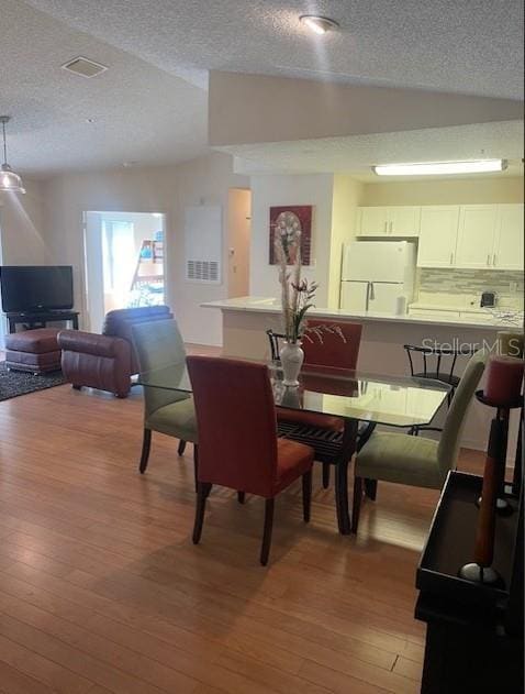 Building Photo - 4017 Crockers Lake Blvd