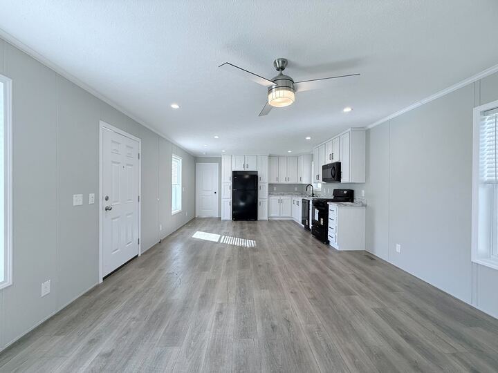 Building Photo - 52871 N Zacharias Ct