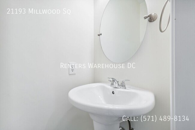 Building Photo - 21193 Millwood Square