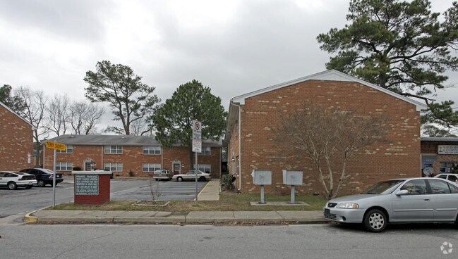 Building Photo - Perry Shores Apartments