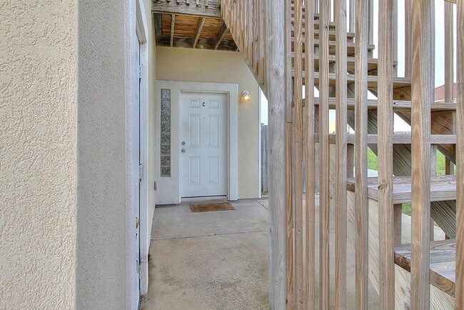 Building Photo - 13986 Fortuna Bay Dr