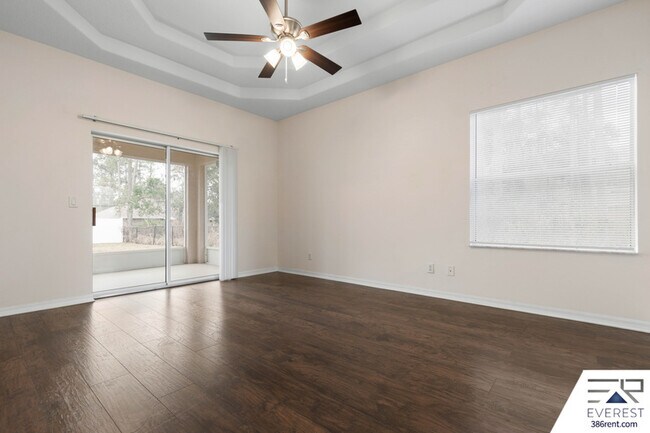 Building Photo - 7 Robin Pl