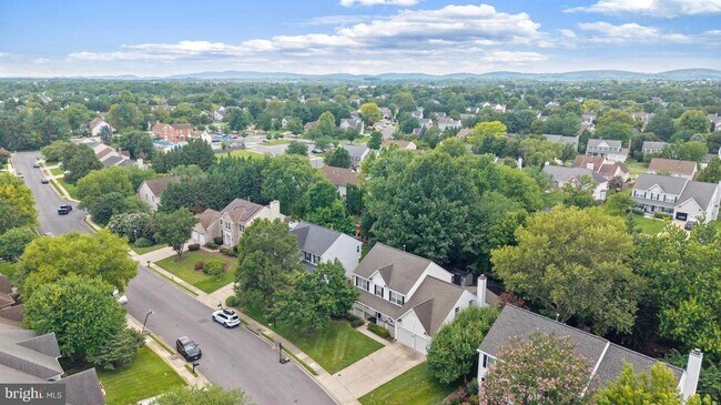 Building Photo - 7014 Allington Manor Cir E