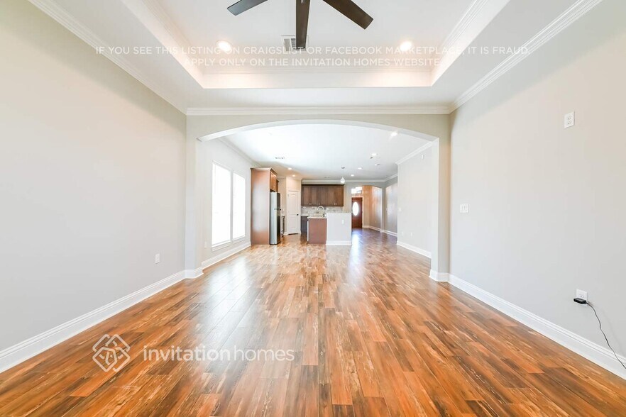 Building Photo - 433 Arrowhead