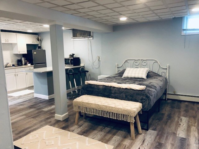 Living and Bedroom - 58 Sugar Toms Ln