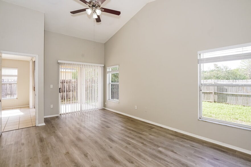 Building Photo - 4412 Brookstone Ct