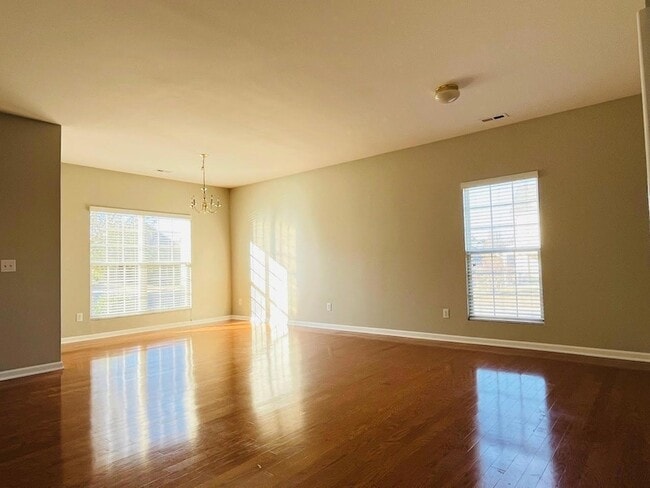 Building Photo - 4348 Karlbrook Ln