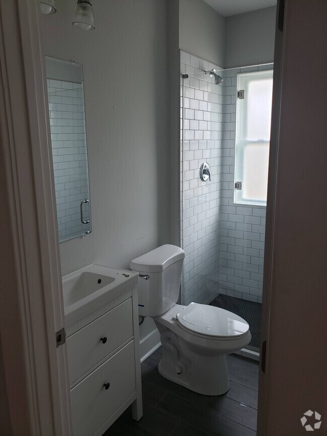 Bathroom - 926 S 2nd St
