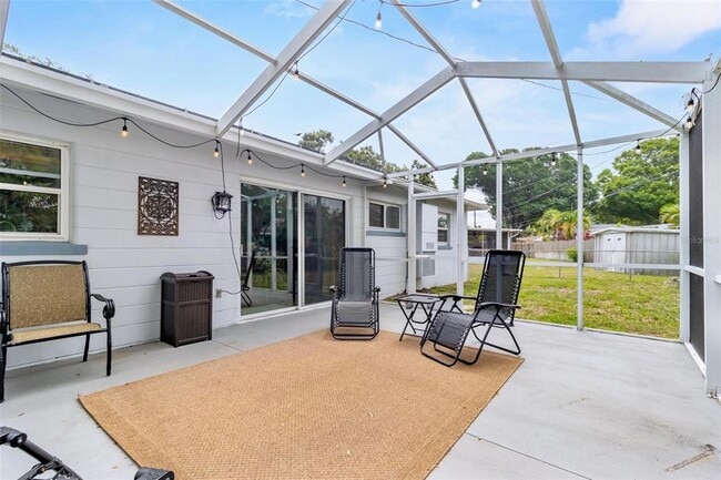 Building Photo - 6190 36th Ave N