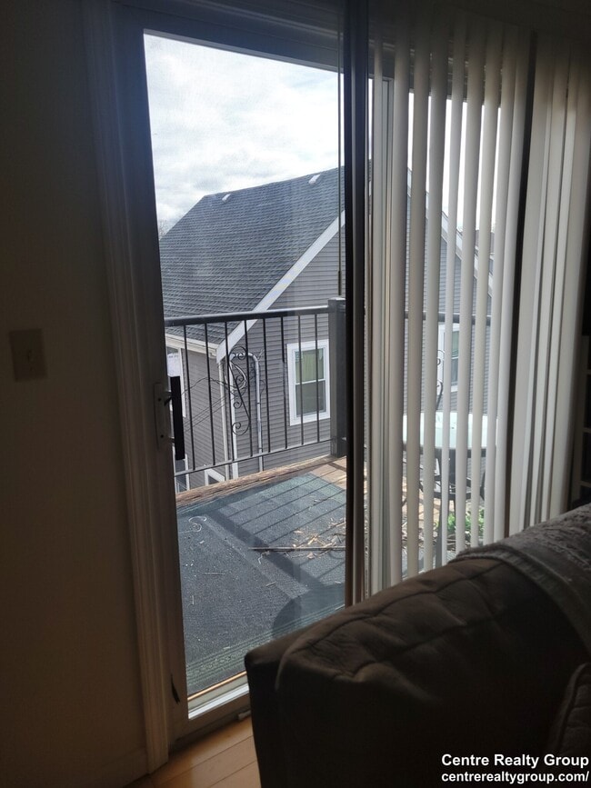 Building Photo - 10 Morgan Pl