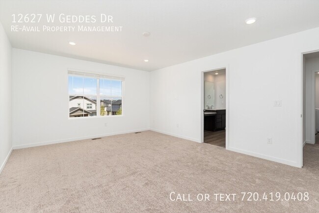 Building Photo - 12627 W Geddes Dr