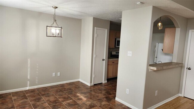 Building Photo - 6819 Highwind Bend Ln