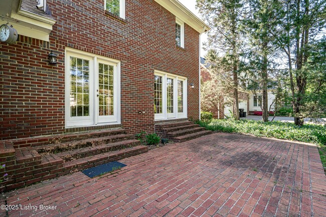 Building Photo - 303 Coralberry Rd