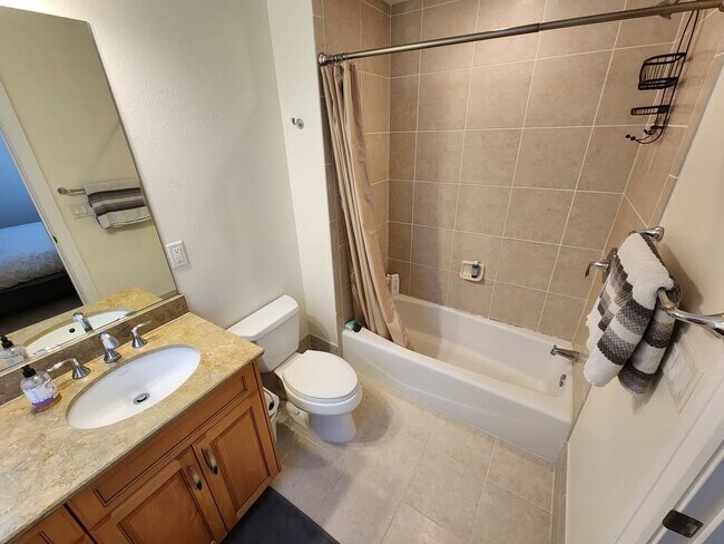 Building Photo - 331 Cleveland St