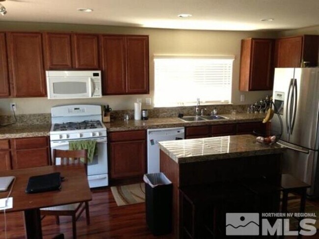 Building Photo - 9072 Gilvarry St