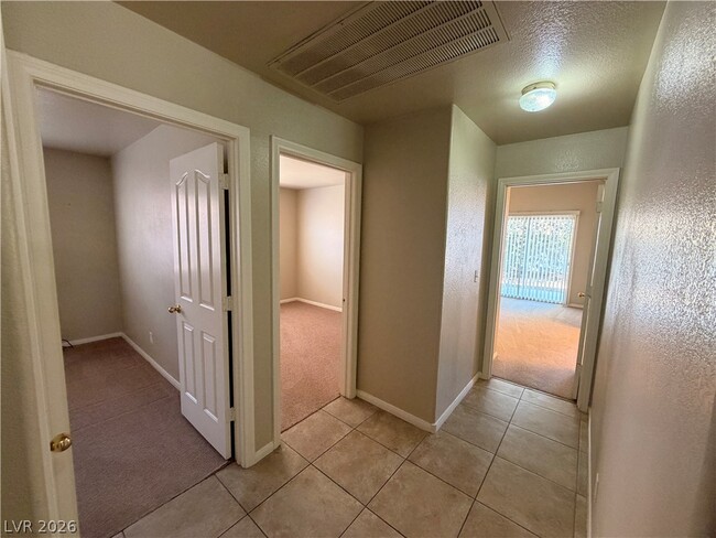 Building Photo - 3106 Alfa Romero Ave